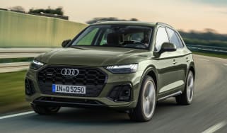 Audi Q5 - front action